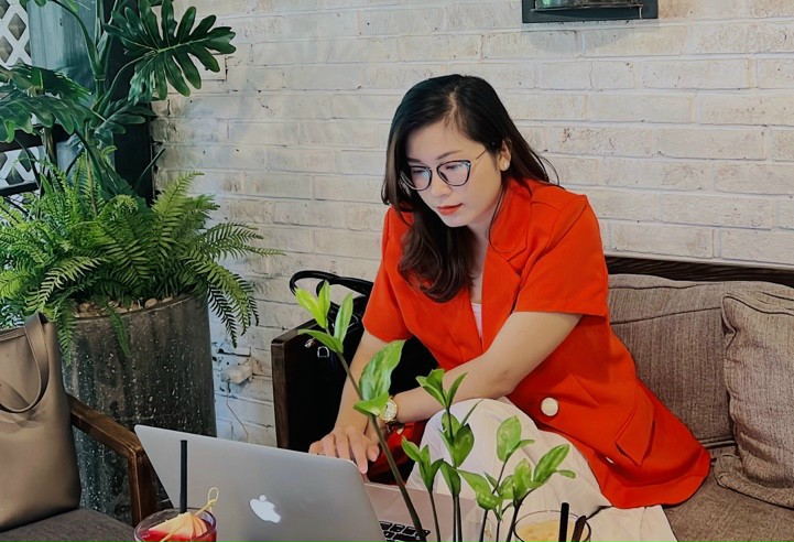 Nana Trần - Chuyên viên kinh doanh